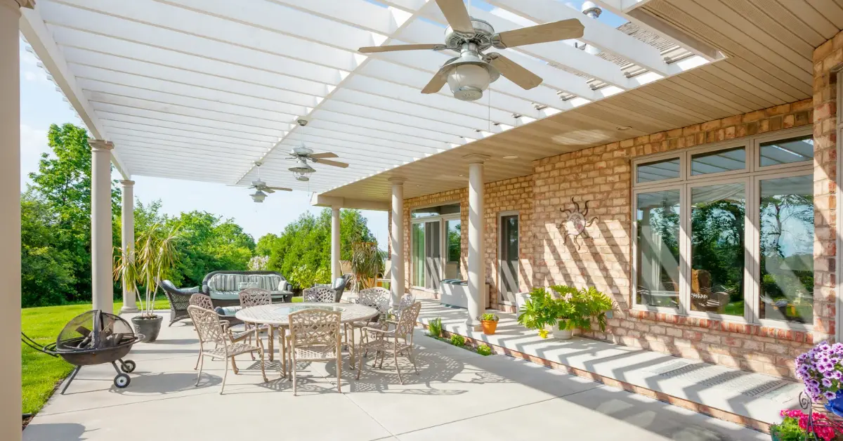 How To Transform Your Patio Into an Outdoor Entertaining Space